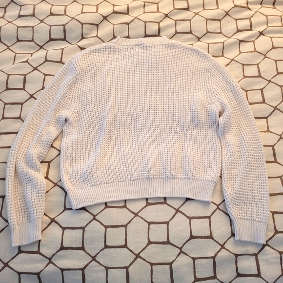 White knit sweater - Picture 2 of 2